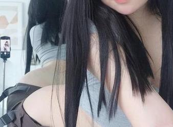 K酱连体衣，一不小心cos成热搜榜料——多亏高清，让我没有大失态！