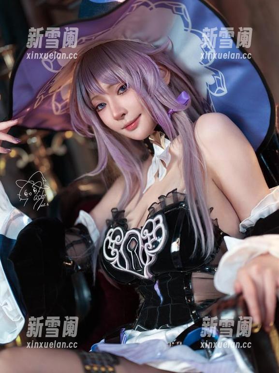 Machi马吉 Machi马吉的白兔第一弹刚上线,最新写真集看得我心一紧一松的!