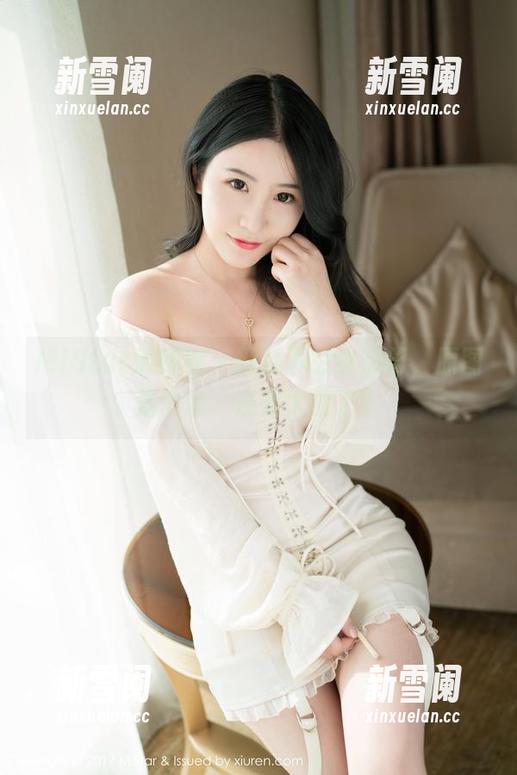 MiStar魅妍社 - 网袜下的小热巴，原图是个谜，还是太撩了？