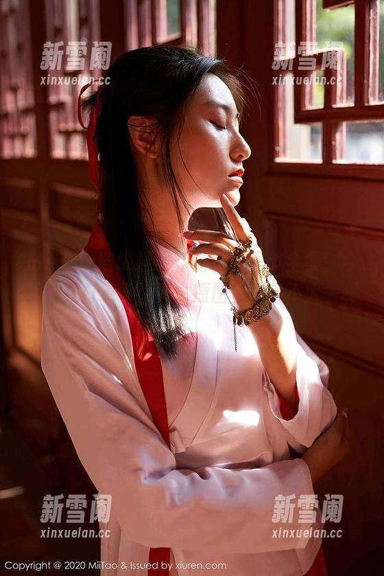 MiiTao蜜桃社 - 伊素妍万圣节全集，今天的我打算不认真，原图里画风不太一样。