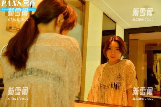 PANS写真 - 网袜上线，卓琳的美图照让你捧心