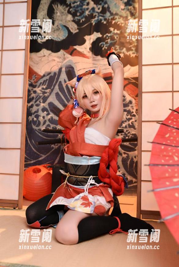最新图库独家放送：PoppaChan的“透明”，这是要穿透心灵的节奏吗？