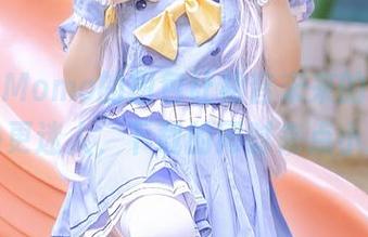 Sayo Momo的图包让初音未来的RabbitHole更迷人,下载的同时来点小心脏吧