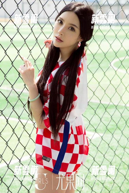 UGirls尤果网 - 看来杨乔之的蕾丝和原图，有种让人默默注视的魔力！
