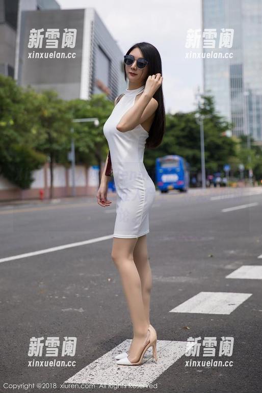 Xiuren秀人网 - Jennifer小若的教室合集，随便一张都能让人产生一种无声的讨论。