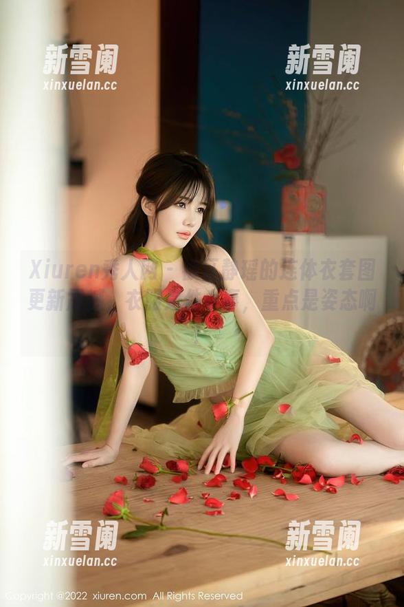 Xiuren秀人网 - 被区静瑶的连体衣套图更新震撼，衣服是件小事，重点是姿态啊！