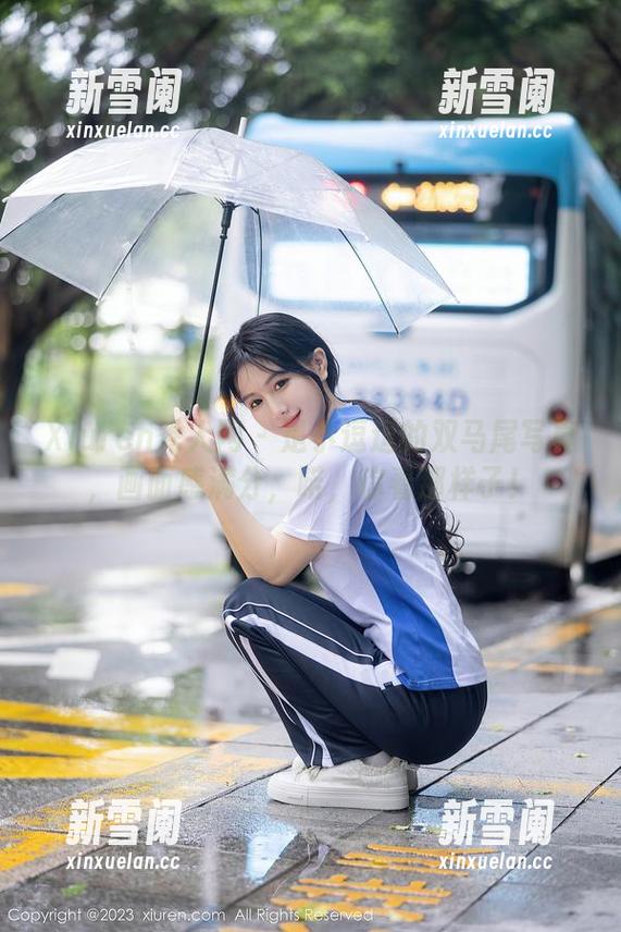 Xiuren秀人网 - 是小逗逗的双马尾写真，画面感满分，喏，你看那样子！