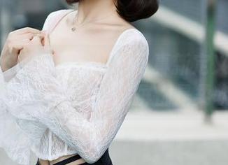 Xiuren秀人网 – 婚纱写真新定义——软软爱吃肉的关键字！满屏都是柔软气息。