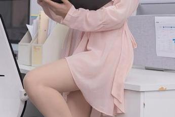 Xiuren秀人网 – 婚纱图册：静颜宁高颜值的全方位展示，真想把她禁锢在婚礼现场！