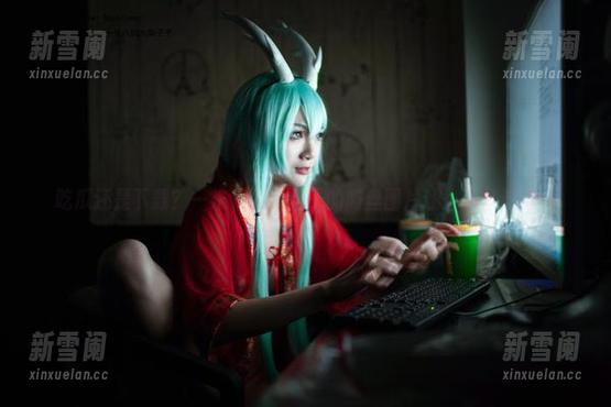 吃瓜还是下载？一米八的大梨子的肉丝图片让人无从选择！
