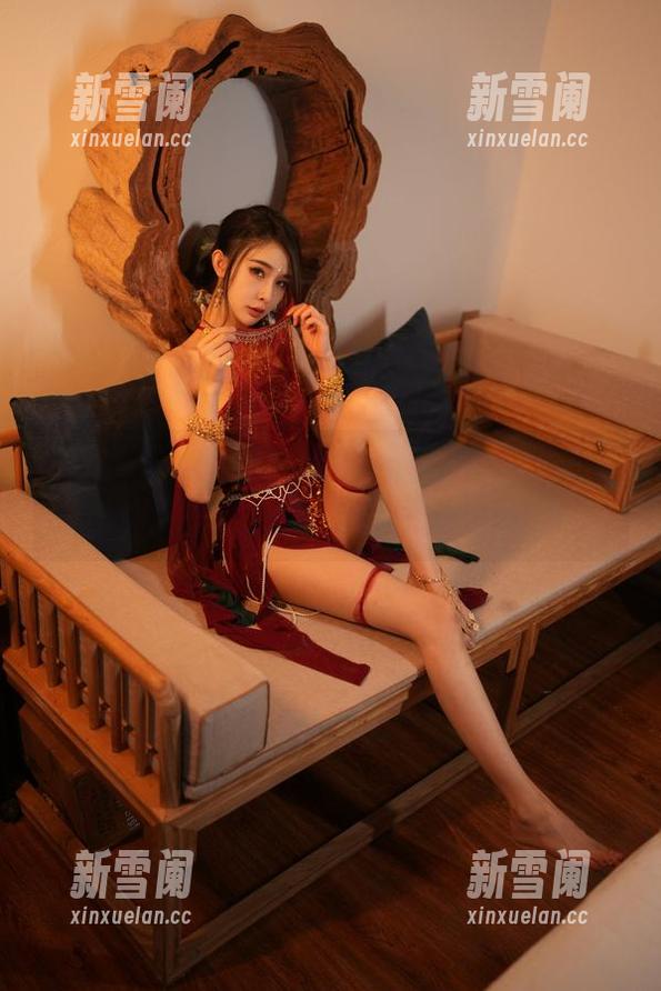 余多多Dudu的最新合集，皮肤解压到飞起，比热带海岛还轻松！