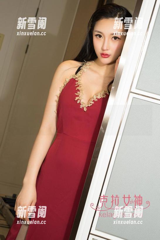 克拉女神 - 卧底在泳装里的吕佳，这合集太会玩了吧！