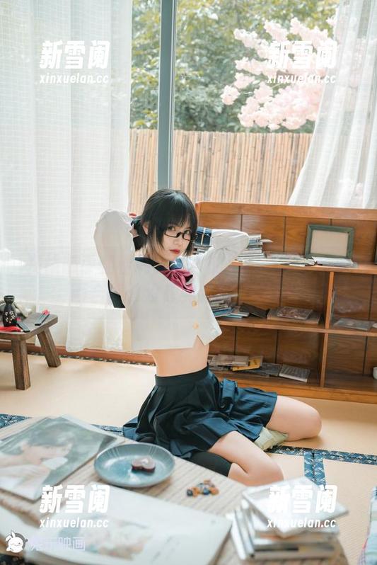 在线随手翻看制服女孩的宝藏——兔玩映画合集，没想到还能这样玩！