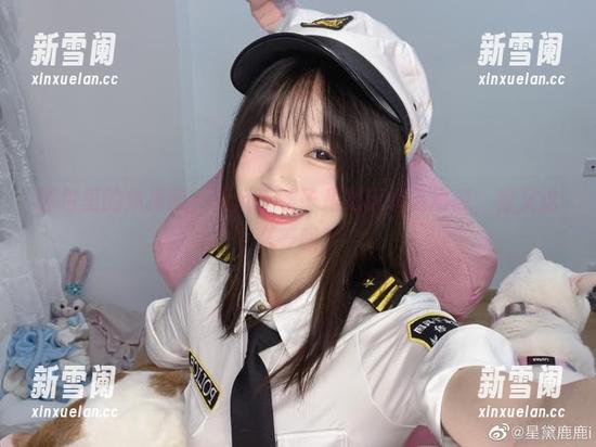 图包里的体操服，千反田鹿子是想玩转运动感，却又这么养眼？