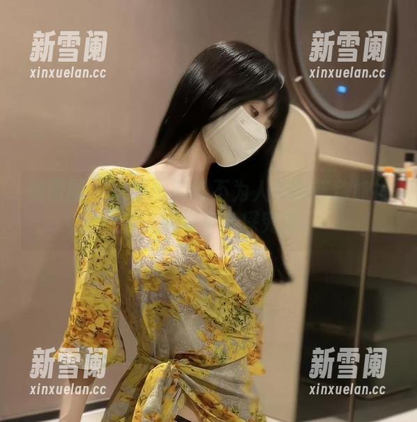 微密圈 - 这是女刺客不为人知的蓝色旗袍资源，等你来一探究竟！