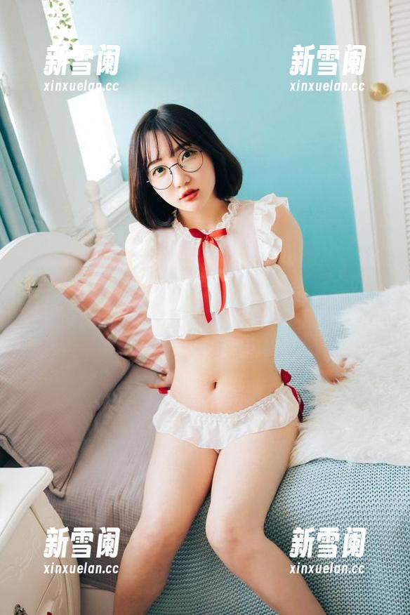 哟，孙乐乐(손예은)短裤写真图集，太敢穿了吧，果然是不怕冷的节奏！