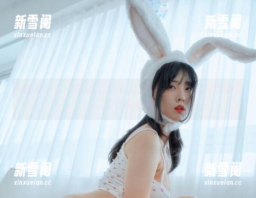 宋哈娜(송하나)BLUECAKE-奇异猫：套图里的奇异邂逅，你敢踩点吗？