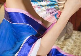 尤果网 – 看完张之龄的全套女仆作品，我决定收集一次身边所有的扫把和拖把！