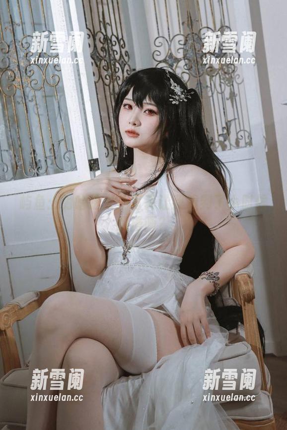 屿鱼：为啥这女仆写真让我想到了小时候的漫画？