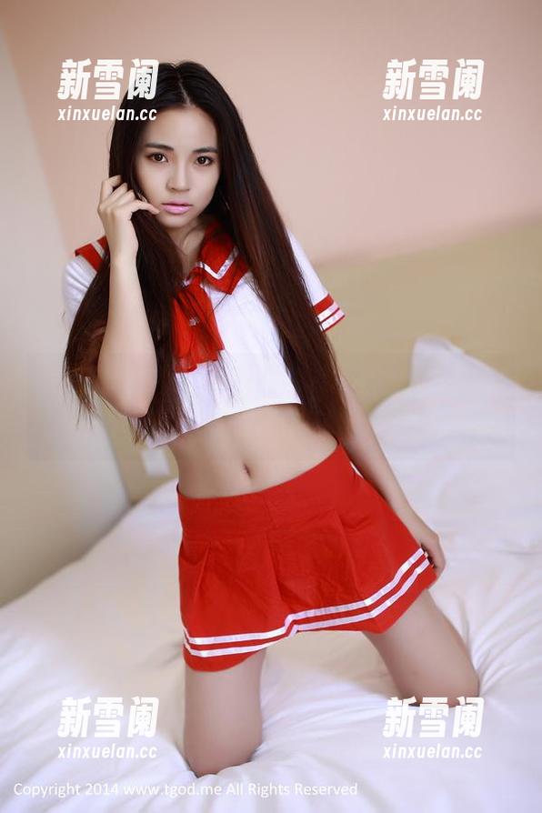 推女神-谭晓彤 推女神 - 谭晓彤的最新JK作品,又一次挑战了我对‘青春’的认知!