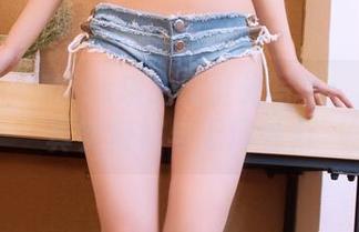 果团网 – Miss琪的无圣光写真：天使的真实模样与无尽魅力
