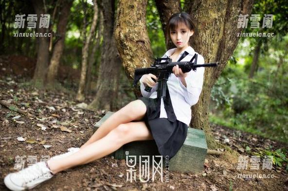 果团网 - 陈雅漫，你这是要免费我们看她的‘女王’作品吗？我的眼睛都亮了！