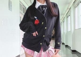 在柳丸的写真图册中翻滚：Fantia-2022年会员，别想着逃跑！