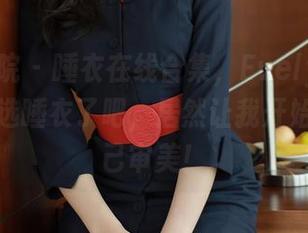 模范学院 – 睡衣在线合集，Evelyn艾莉也太会选睡衣了吧，居然让我开始怀疑自己审美！