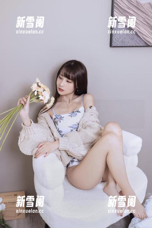 冬天不一定冷，看看泥泥汝的圣诞A私拍来取暖