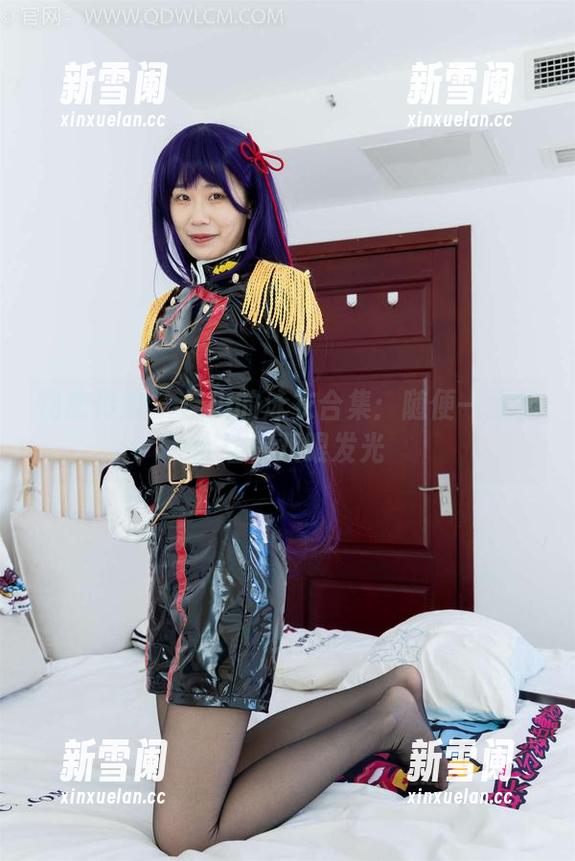 物恋传媒 - 佳琪的泳衣合集：随便一张都能让你双眼发光