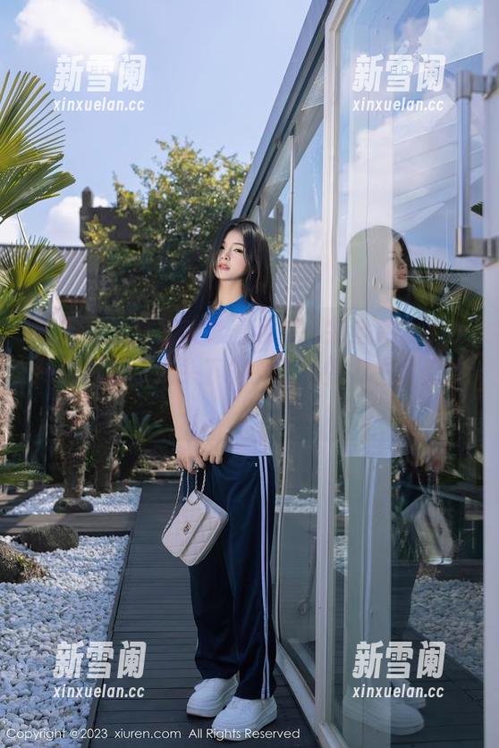 秀人网 - 林文文身着和服，完全突破了美图的界限，镜头下的女人都变得生动无比！
