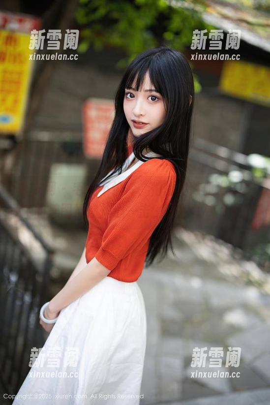 秀人网 - 毛衣不怕冷，怕的是陈雅漫VICKY的美图给你灼心一击，图包快快下载！
