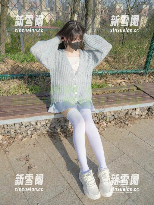 紧急企划 - 奶昔道歉：我的学生妹写真集居然没有作业！原图直接给你，来不及复习了！