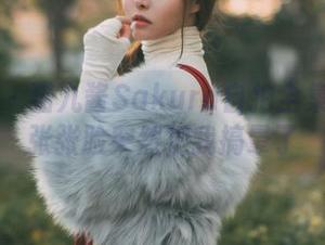菠萝社 – 猫九酱Sakura自拍全集：当一张张脸突然把我搞晕了