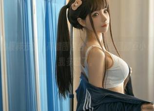 冲着蠢沫沫的模样去的，高雄图包合集，泳装里那点小心思，无奈让我多想了。