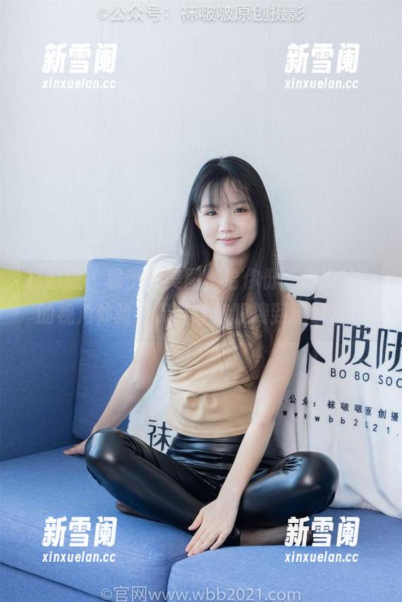 袜啵啵 - 稚予的美图，给你份“厚肉丝”的视角体验，保证让你眼馋到流口水！