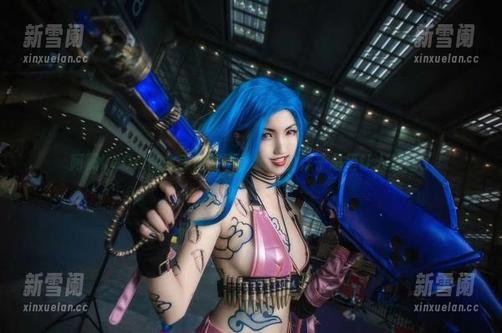 阿薰kaOri 阿薰kaOri的水手服写真,精选的样子总是让人想偏了