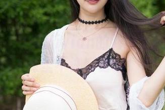 魅妍社 – 妤薇Vivian的制服大冒险：图库里不许穿错哦！